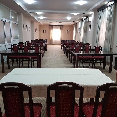 Hotel Feniks Požarevac Dış mekan fotoğraf