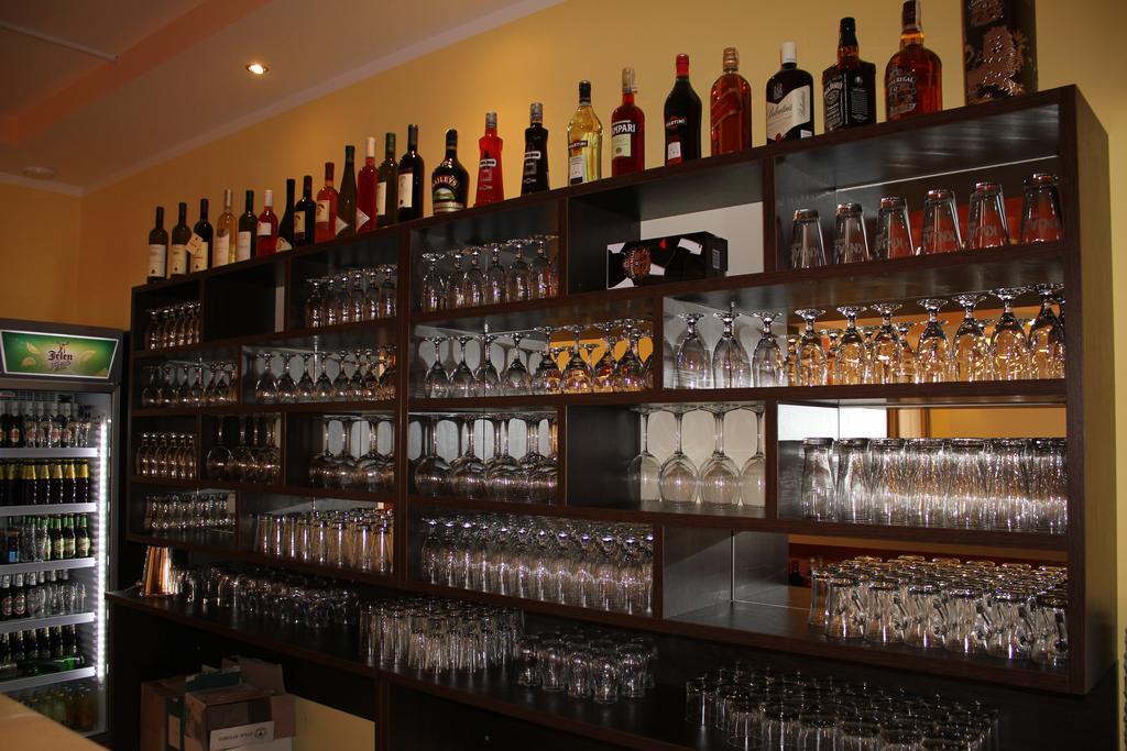 Hotel Feniks Požarevac Dış mekan fotoğraf