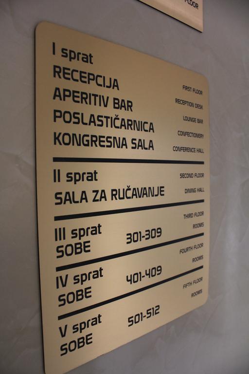 Hotel Feniks Požarevac Dış mekan fotoğraf